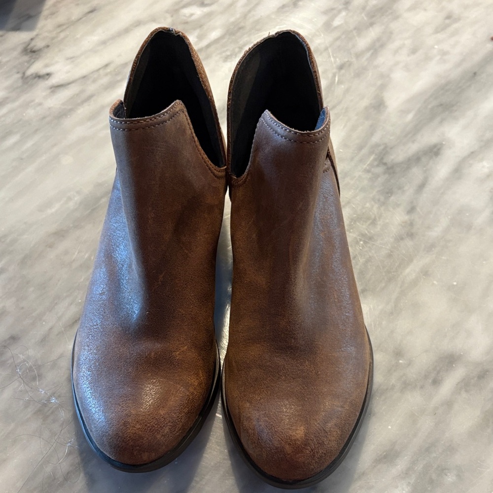 Sorel Brown Leather Ankle Booties